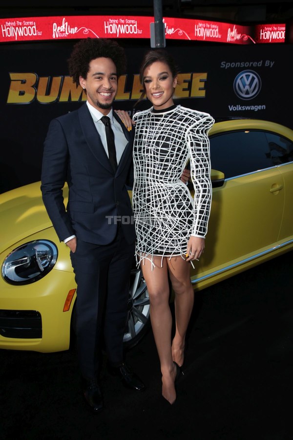 Transformers Bumblebee Global Premiere Images  (142 of 220)